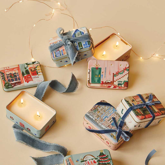 Storefront Christmas Tin Canddle - Sweet Orange
