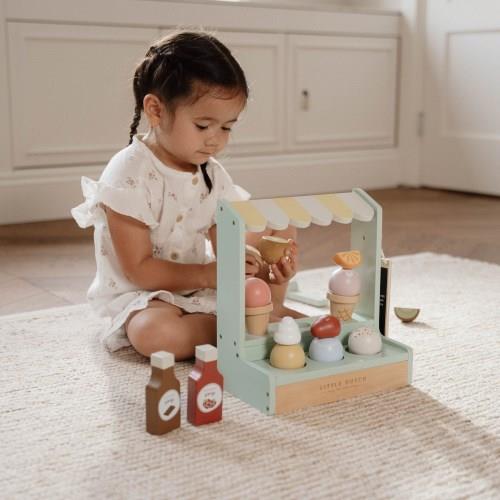 Toy ice cream stand - Little Dutch