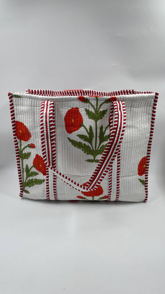 Bolso Jaipur acolchado reversible de algodón hecho a mano - Cachorros blancos y rojos