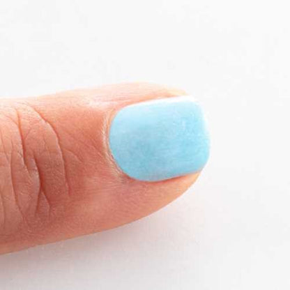 Esmalte de uñas Namaki Frozen Blue a base de agua