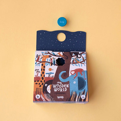 Wooden world savanna