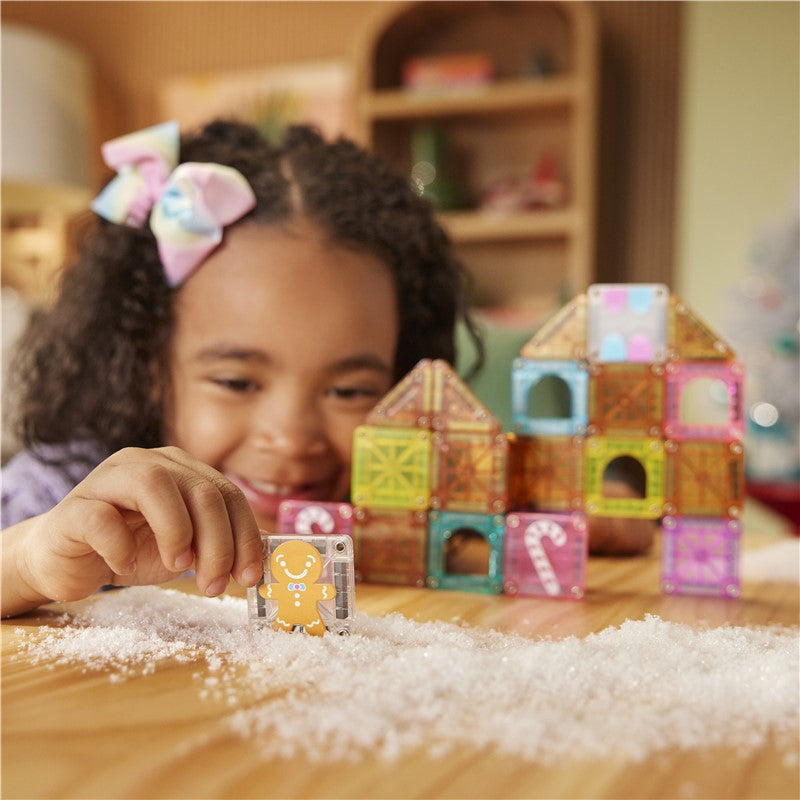 Gingerbread House - Micro MAGS Travel Set - Magna Tiles
