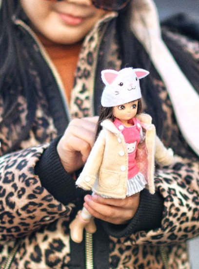 Pandora's Box Doll - Lottie